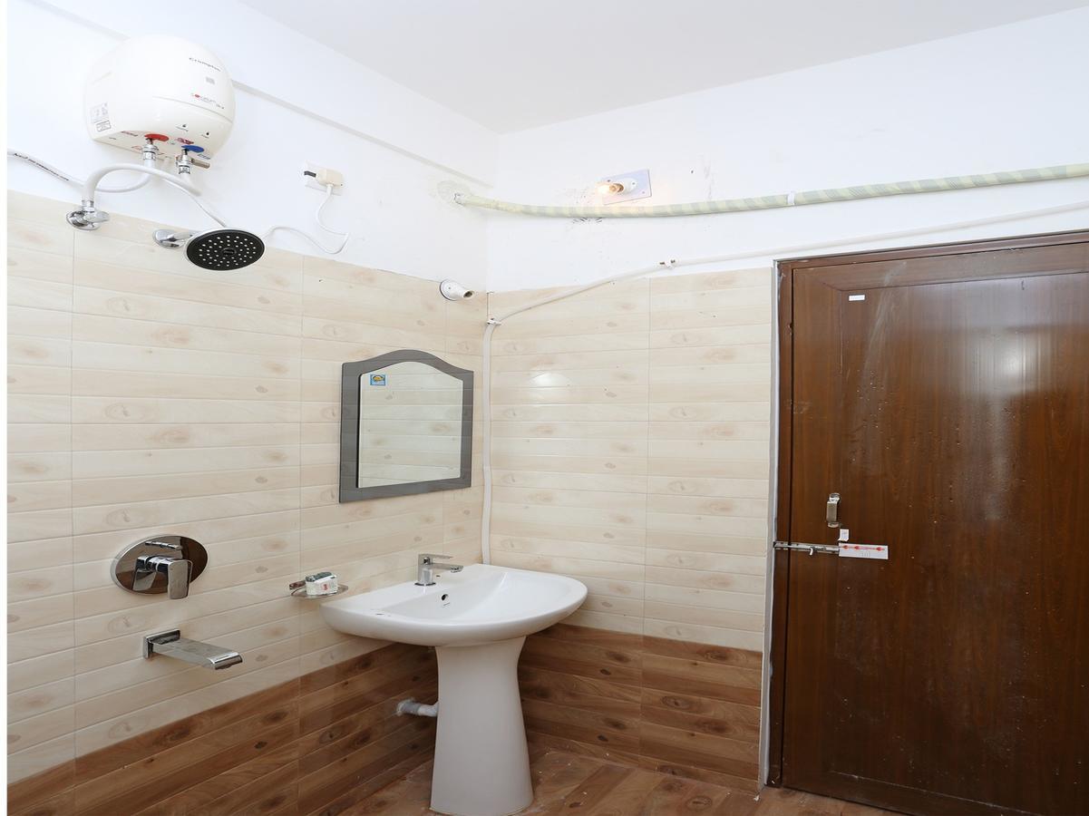 Oyo 11343 Hotel Sai International Μπουμπάνεσβαρ Εξωτερικό φωτογραφία