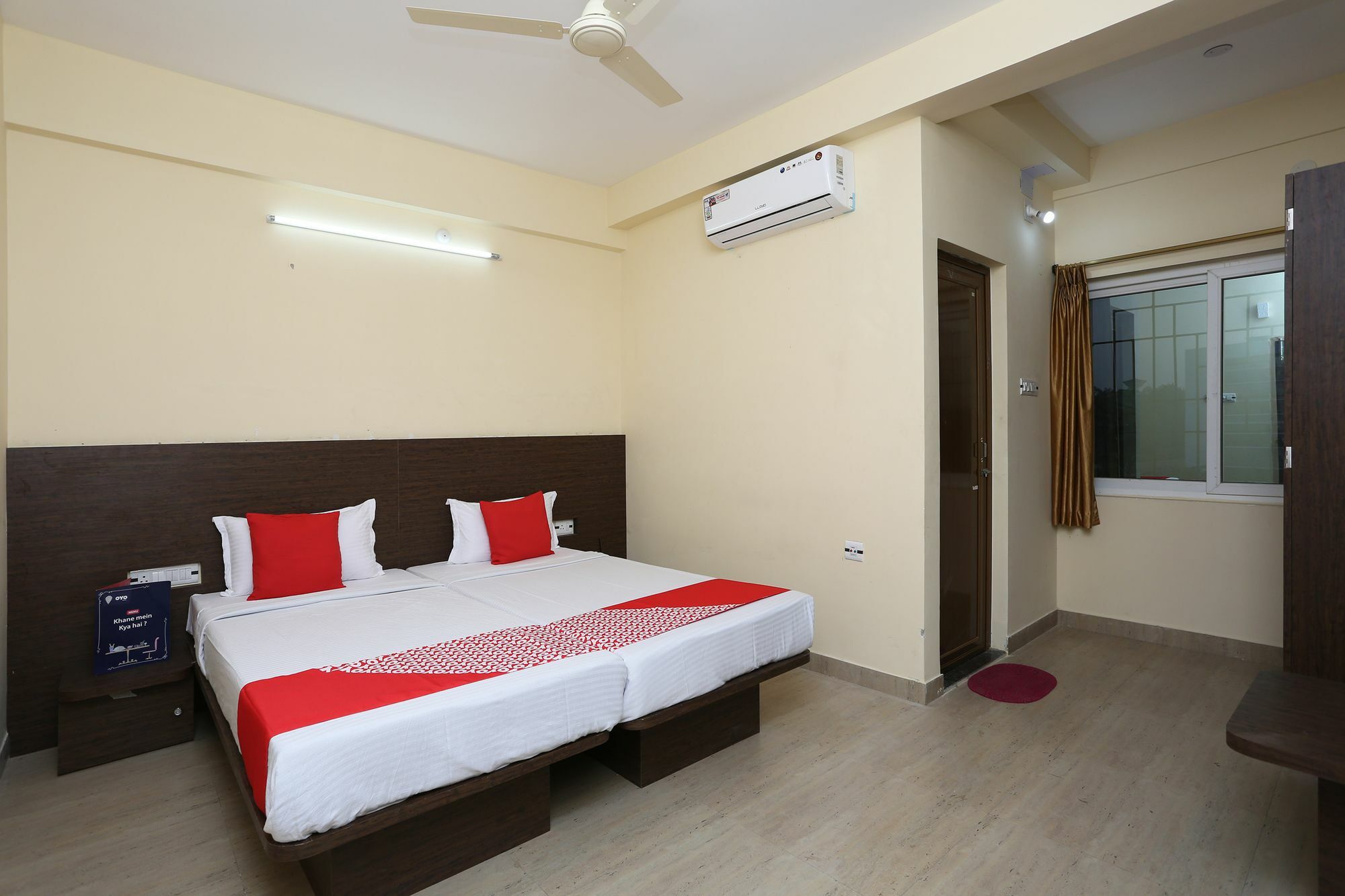 Oyo 11343 Hotel Sai International Μπουμπάνεσβαρ Εξωτερικό φωτογραφία