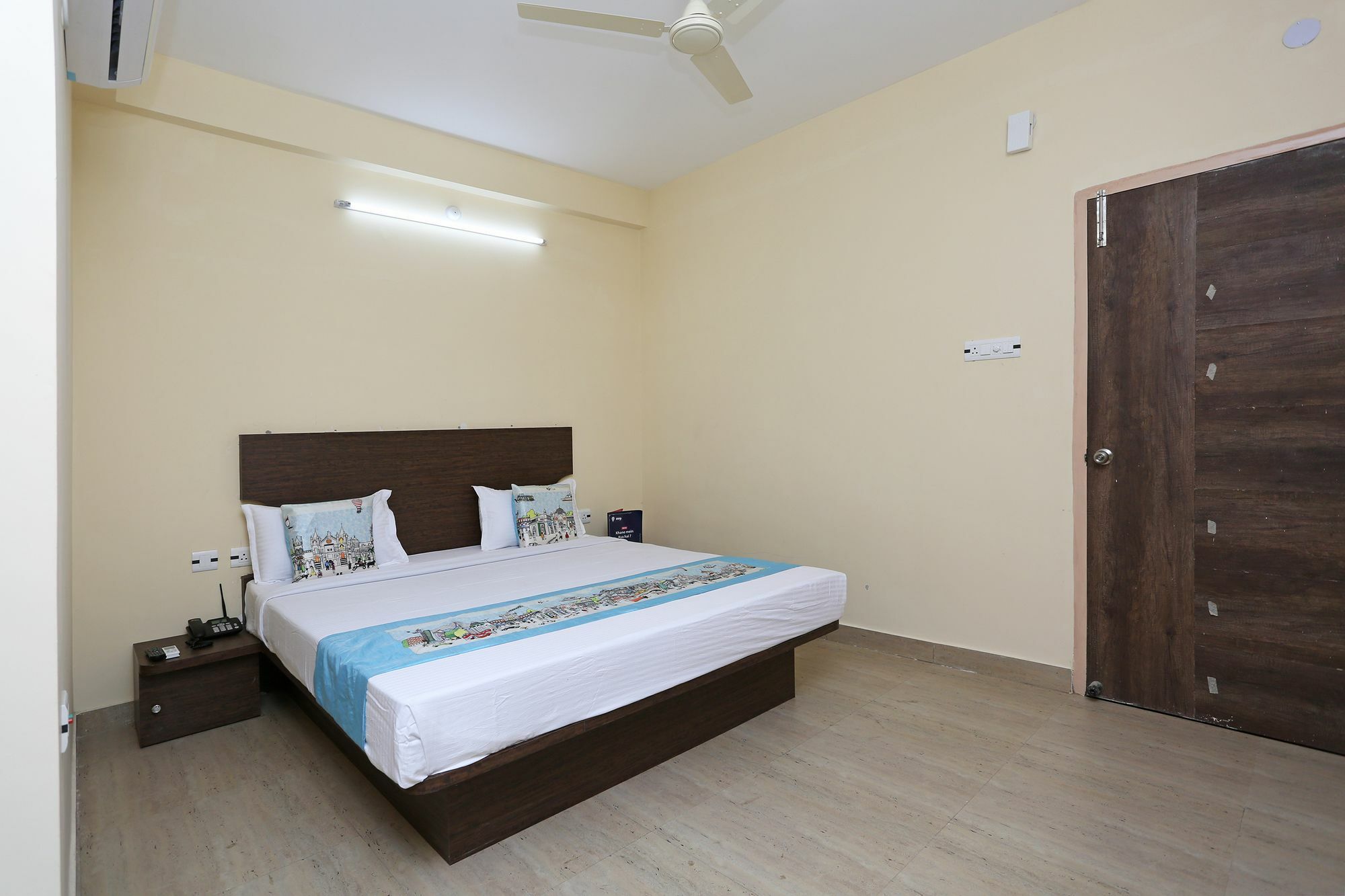 Oyo 11343 Hotel Sai International Μπουμπάνεσβαρ Εξωτερικό φωτογραφία